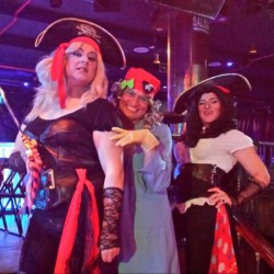 Cena con espectáculo y discoteca en Madrid - restaurante 