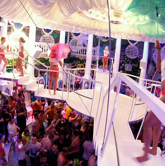 Pack Glitterbox, The god level, Water party o I am rich bitch en Ibiza