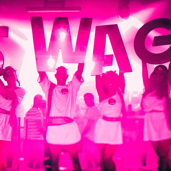 Pack Glitterbox, The god level, Water party o I am rich bitch en Ibiza