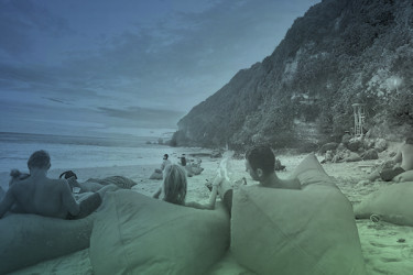 Pack comida en Beach Club VIP, cena y show erótico en Ibiza