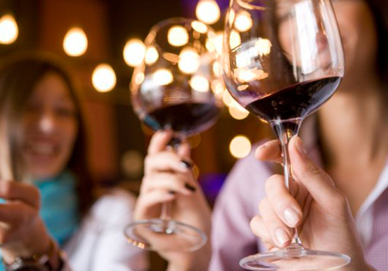 Cata de vino y viaje en Tuk Tuk en Málaga