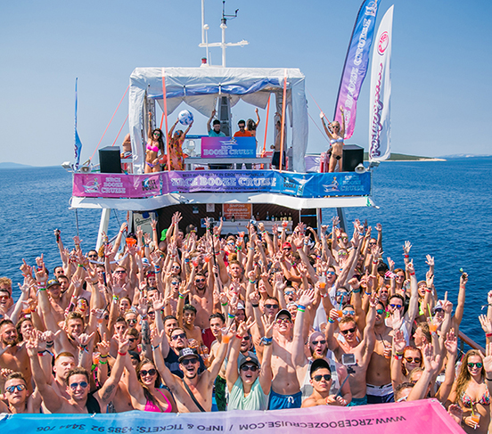 Pack fiesta total en barco en Málaga