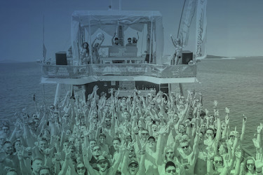 Pack fiesta total en barco en Málaga