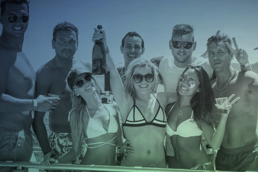 Fiesta en barco privado en Málaga