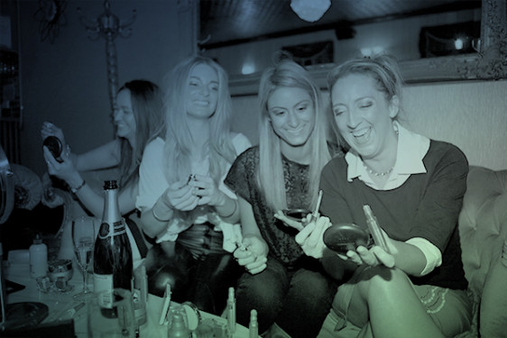 Cena y show para ellas en Murcia