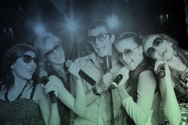 Cena karaoke en Madrid