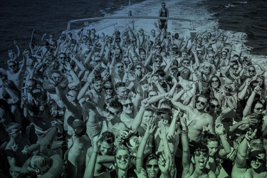 Boat Party, Cirque de la Nuit en Ibiza