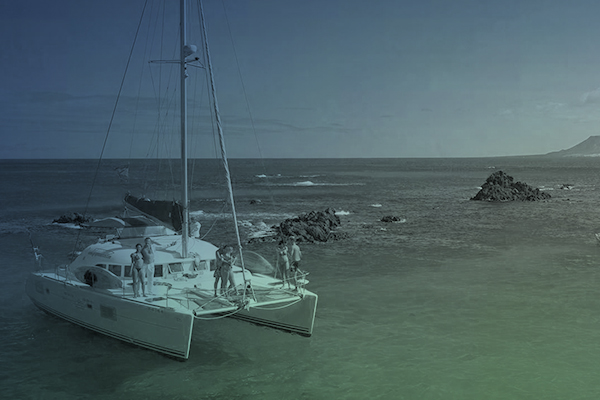 Un día en catamarán en Valencia