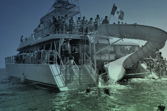 Excursión en catamarán con baño en Valencia