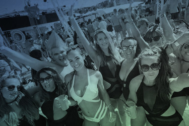 Full pack con party boat en Ibiza