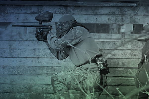 Paintball y cena Enigmatium en Barcelona