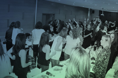Cena Enigmatium con espectáculo y discoteca en Madrid